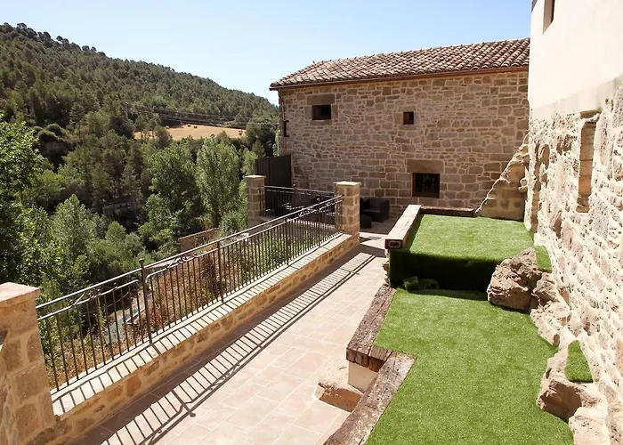 La Torreta D'olius Villa *