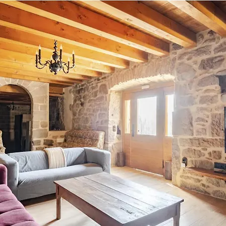 La Torreta D'olius Olíus
