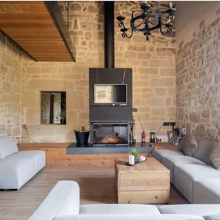 빌라 La Torreta D'olius *